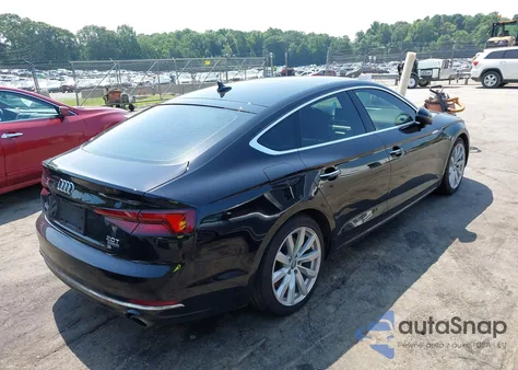 2018 Audi A5 2.0T Premium z USA, uszkodzony, nr VIN WAUANCF52JA131403